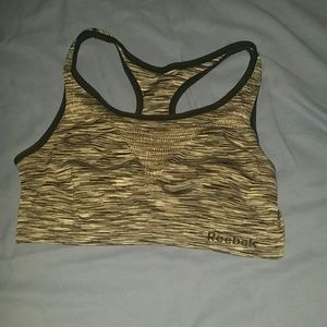 Sports bra